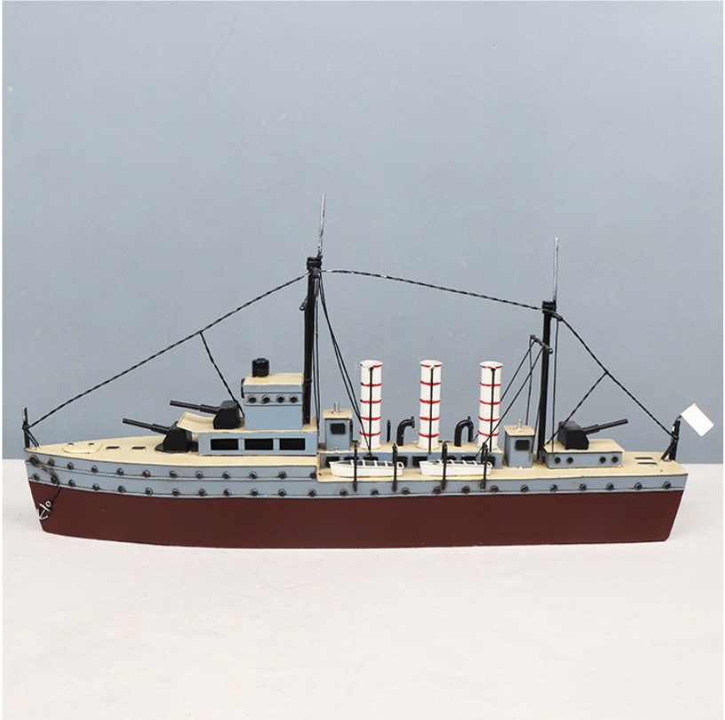 Mô hình tàu chiến kim loại cổ điển