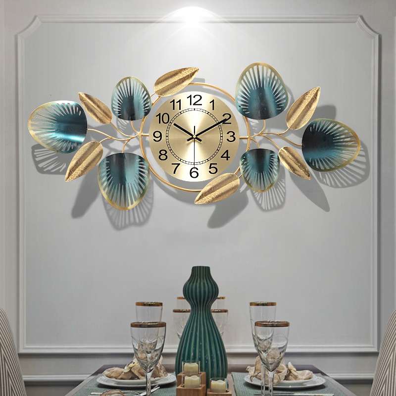 Đồng hồ treo tường hình chiếc lá