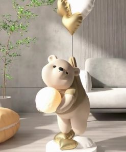 Tượng gấu béo ôm đèn led để sàn phòng khách
