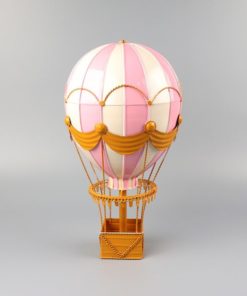 Mô hình trang trí khinh khí cầu trang trí quán cafe