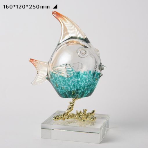 Tượng Con Cá Làm Bằng Pha Lê