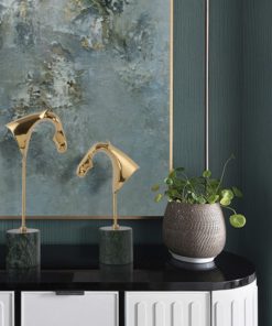 Tượng Đầu Ngựa Tối Giản