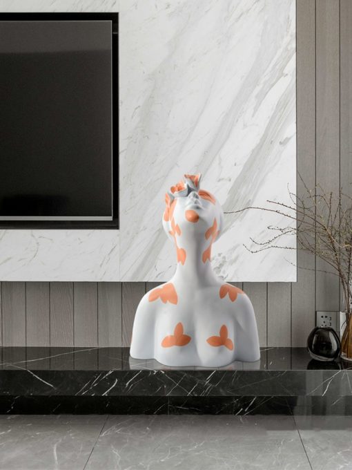 Tượng Điêu Khắc Hoa Trên Mặt Nghệ Thuật