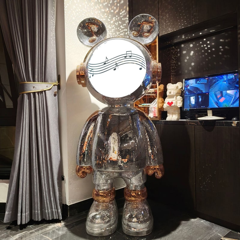 Tượng Gấu Disco Bling