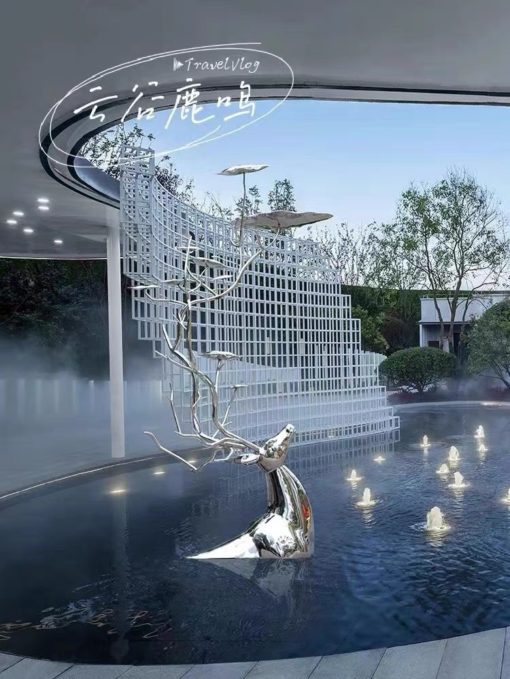 Tượng Hươu Điêu Khắc Vươn Mình Khai Xuân