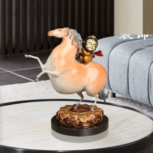 Tượng Chiến Mã Hầu Vương