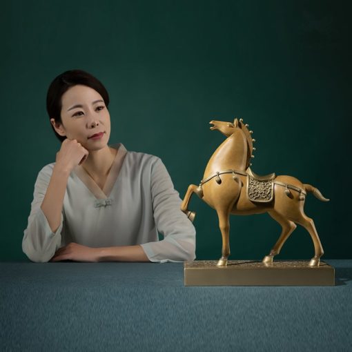 Tượng Ngựa Đế Vương